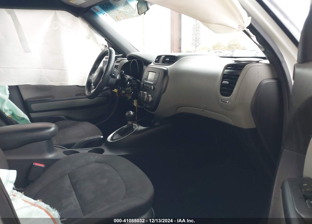 2016 KIA SOUL VIN: KNDJN2A25G7318201