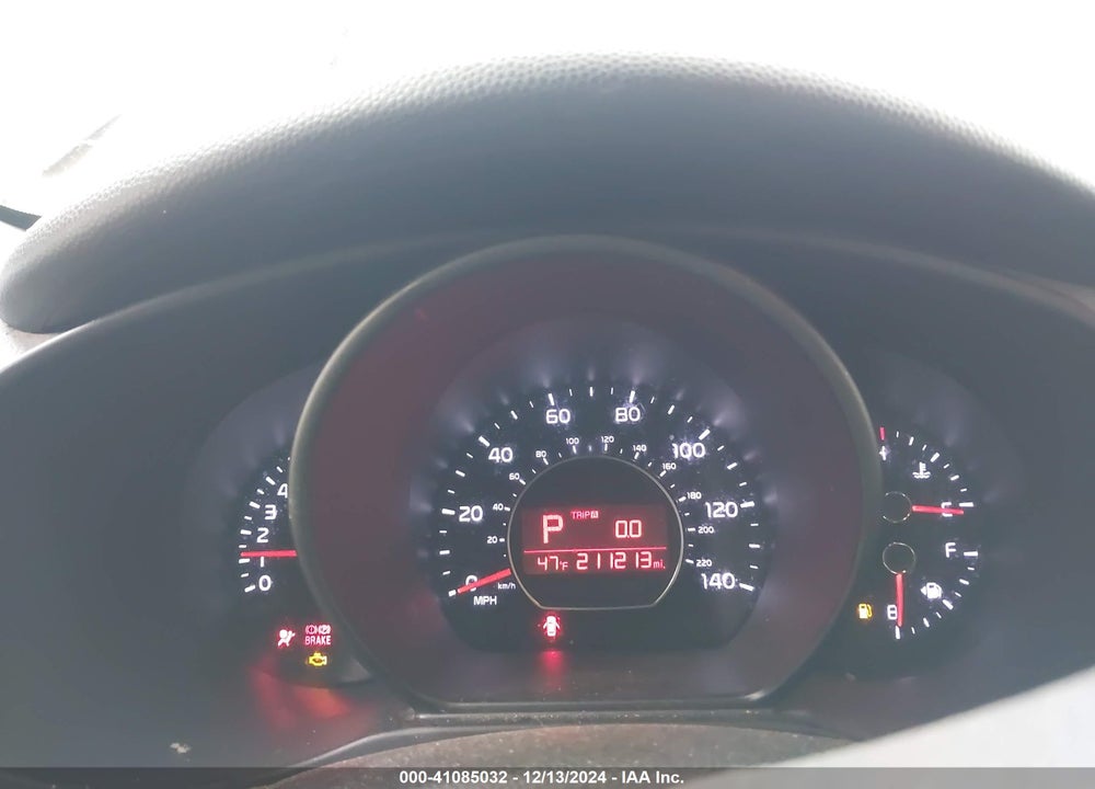 2016 KIA SOUL VIN: KNDJN2A25G7318201