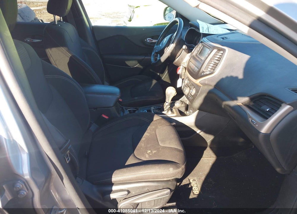 2015 JEEP CHEROKEE LATITUDE VIN: 1C4PJMCB3FW550797