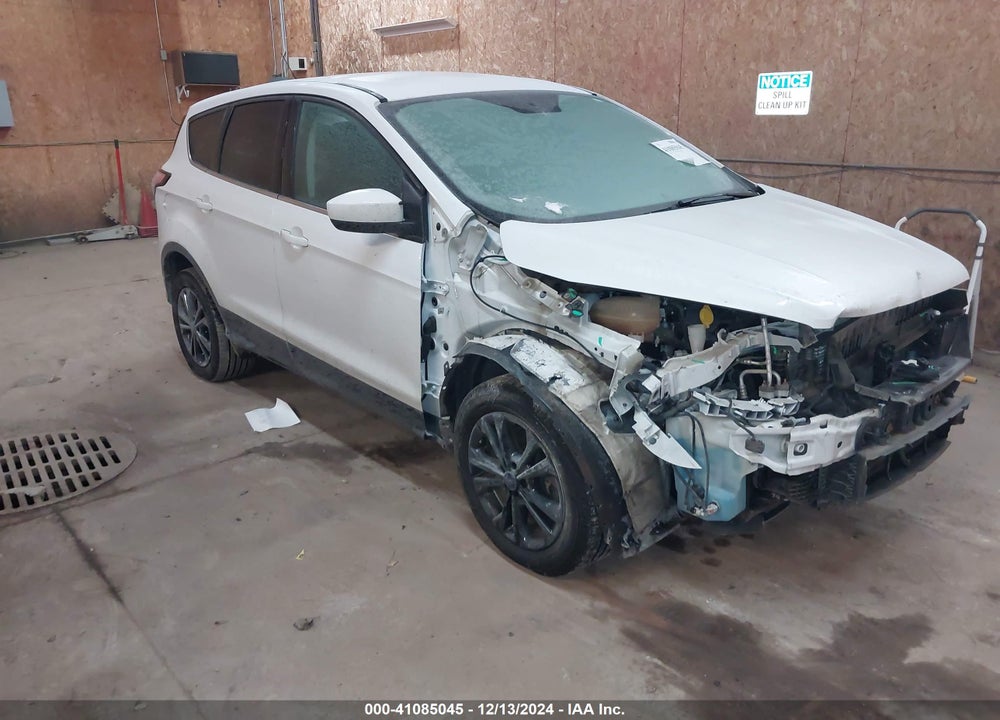 2017 FORD ESCAPE SE VIN: 1FMCU9G91HUB67350