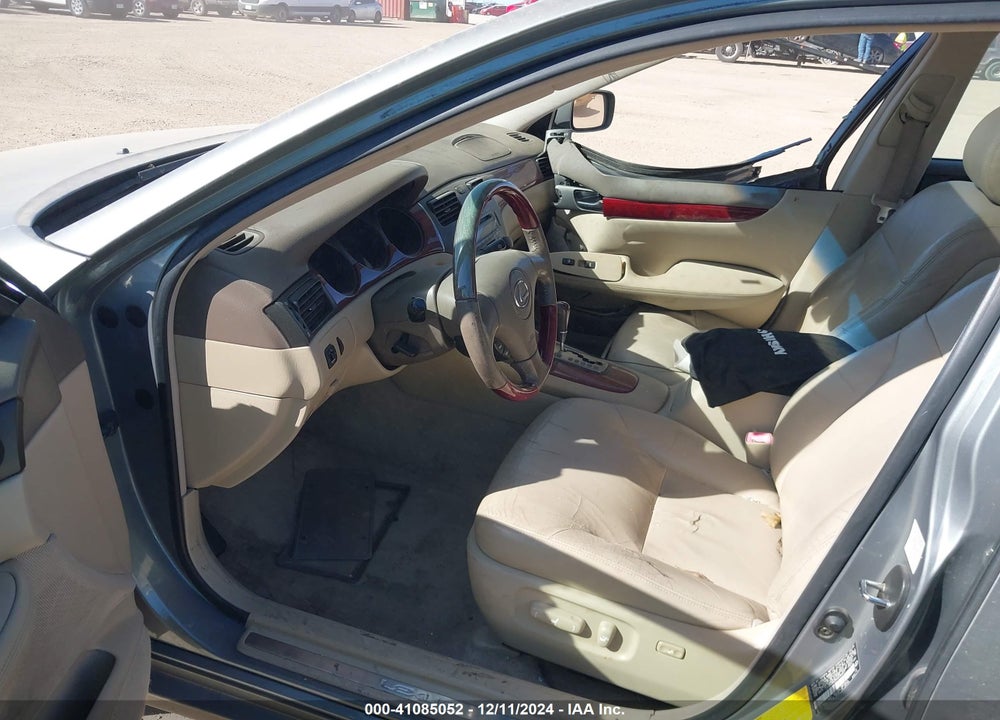 2004 LEXUS ES 330 VIN: JTHBA30G345048507
