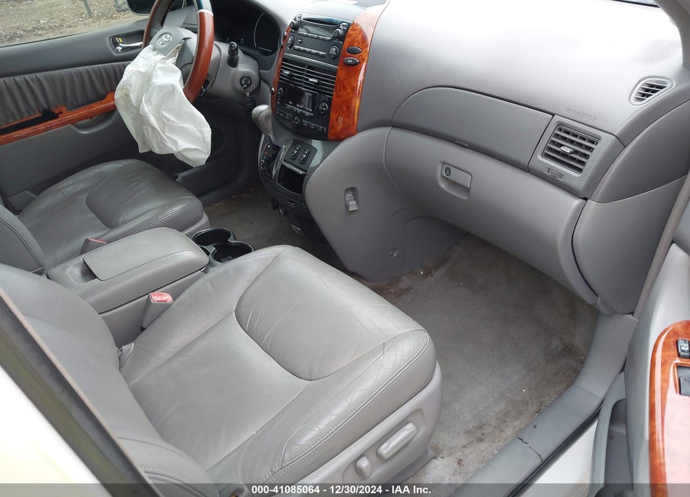 2007 TOYOTA SIENNA XLE VIN: 5TDZK22C07S034483