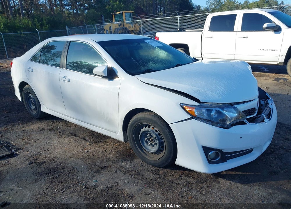 2014 TOYOTA CAMRY SE VIN: 4T1BF1FK7EU790902
