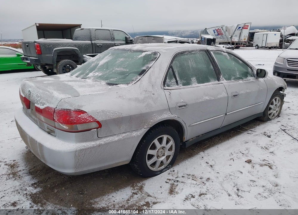 2002 HONDA ACCORD 2.3 SE VIN: 1HGCG56722A009002