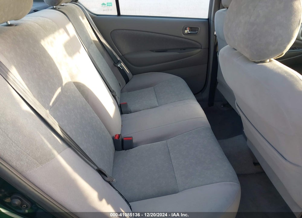 2002 TOYOTA PRIUS VIN: JT2BK18UX20051923