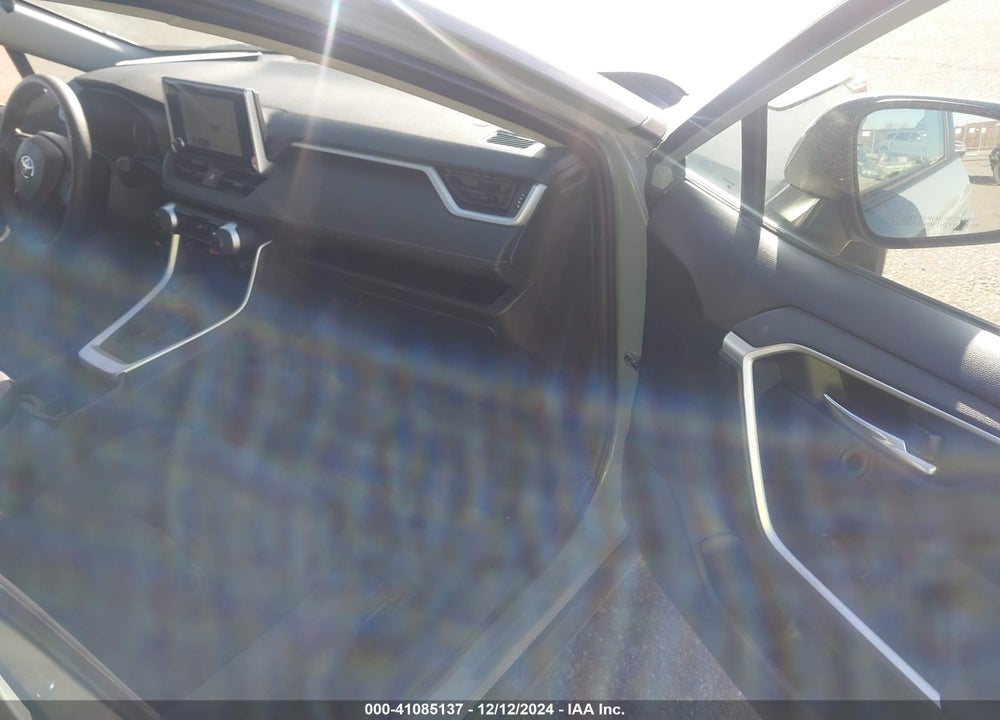 2023 TOYOTA RAV4 XLE VIN: 2T3P1RFV6PW389879