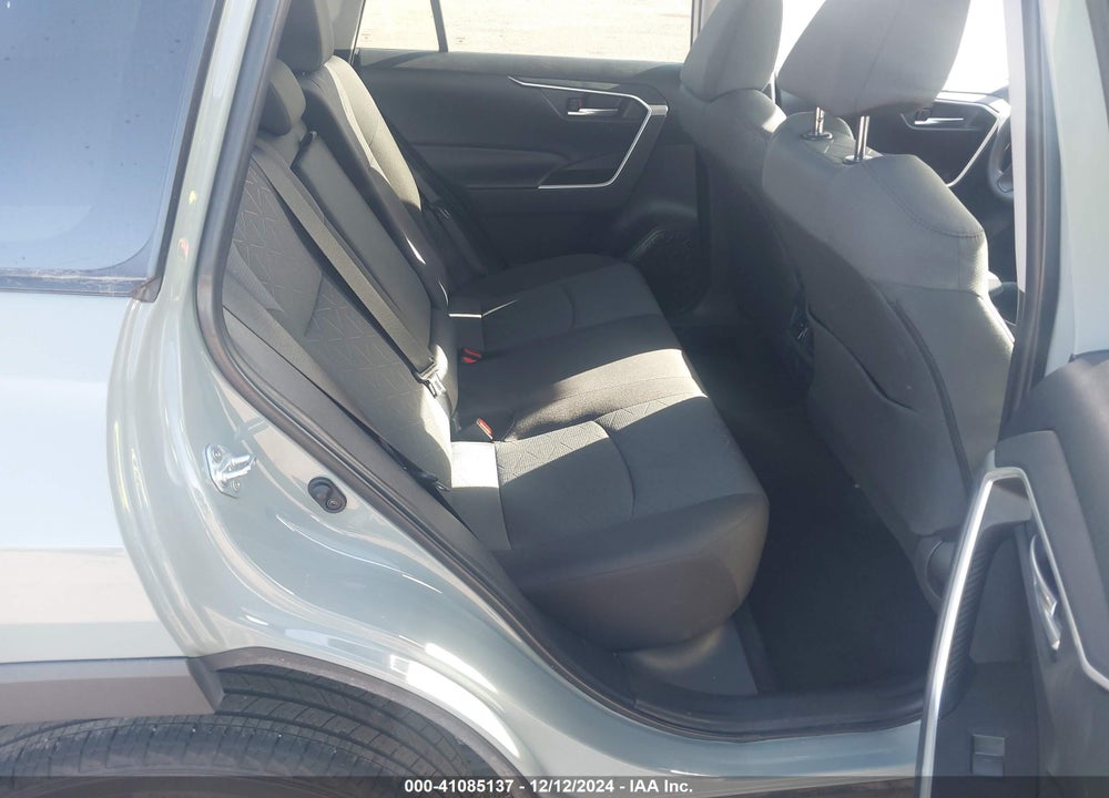 2023 TOYOTA RAV4 XLE VIN: 2T3P1RFV6PW389879