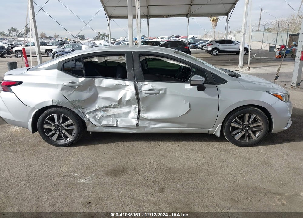 2020 NISSAN VERSA SV XTRONIC CVT VIN: 3N1CN8EV1LL881433