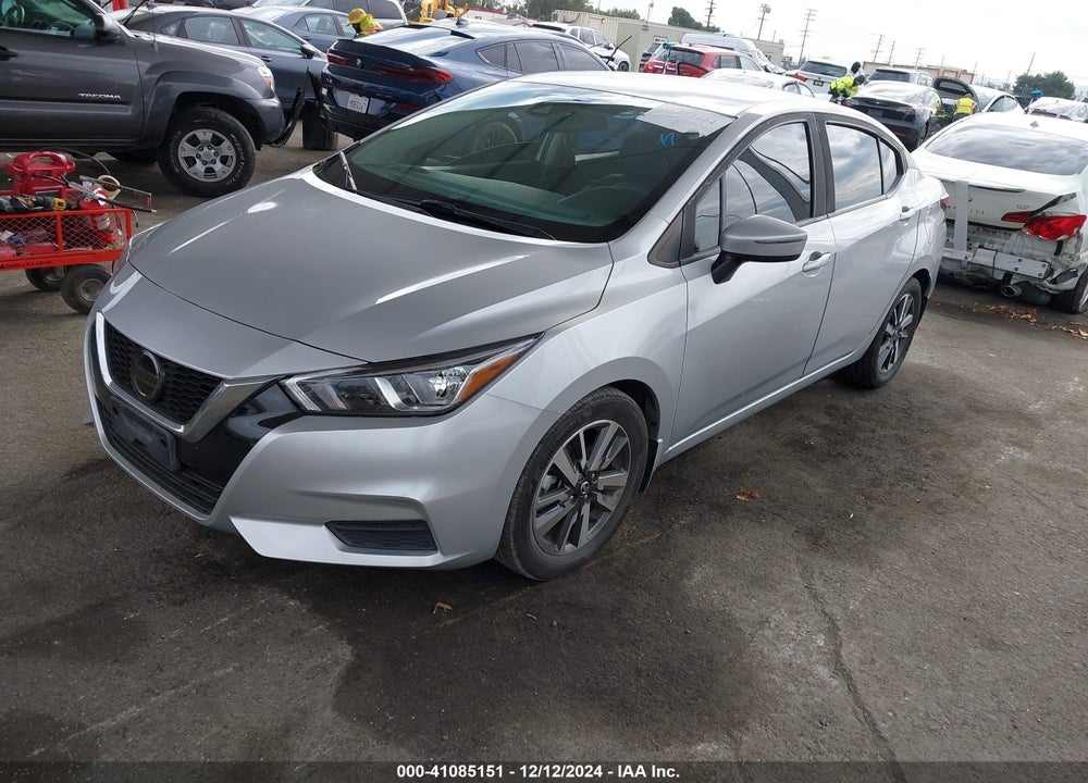 2020 NISSAN VERSA SV XTRONIC CVT VIN: 3N1CN8EV1LL881433