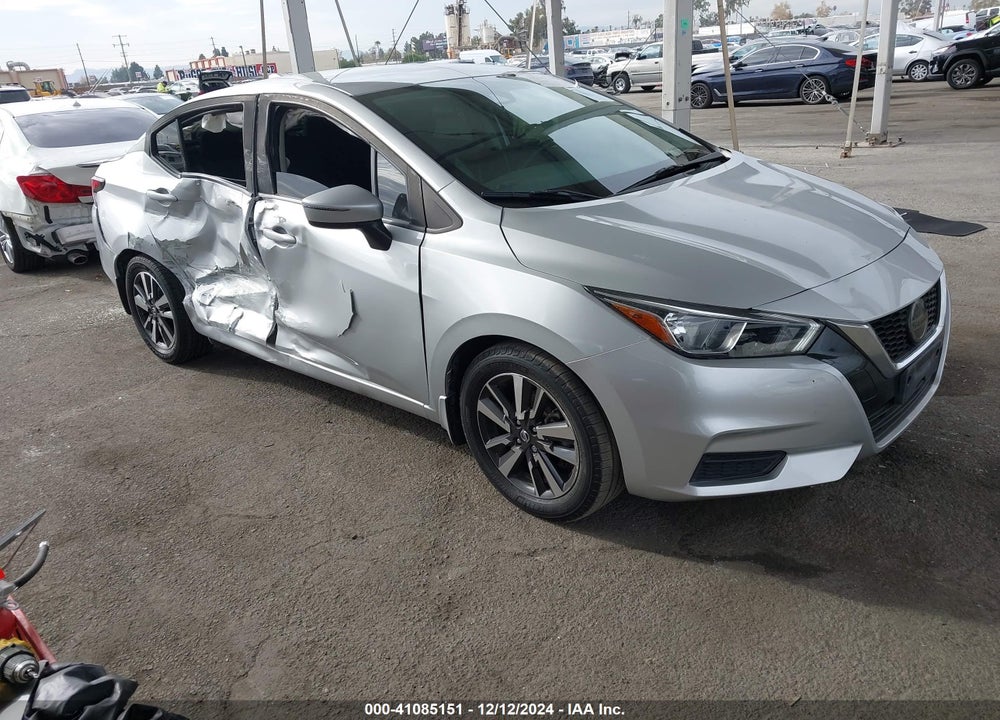 2020 NISSAN VERSA SV XTRONIC CVT VIN: 3N1CN8EV1LL881433