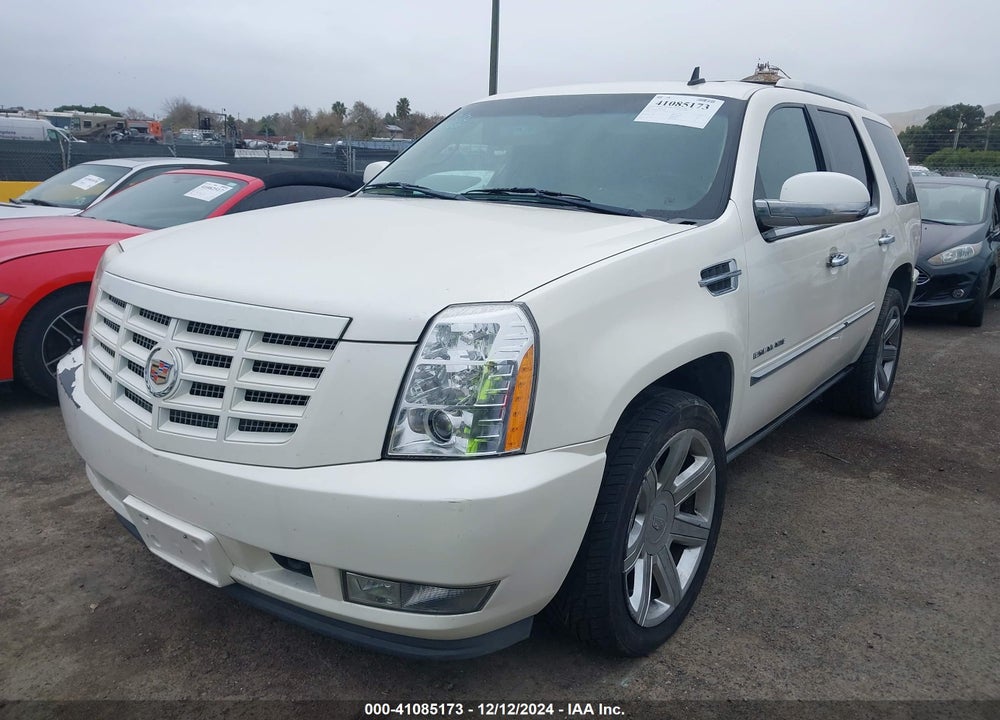 2011 CADILLAC ESCALADE PREMIUM VIN: 1GYS4CEFXBR160388