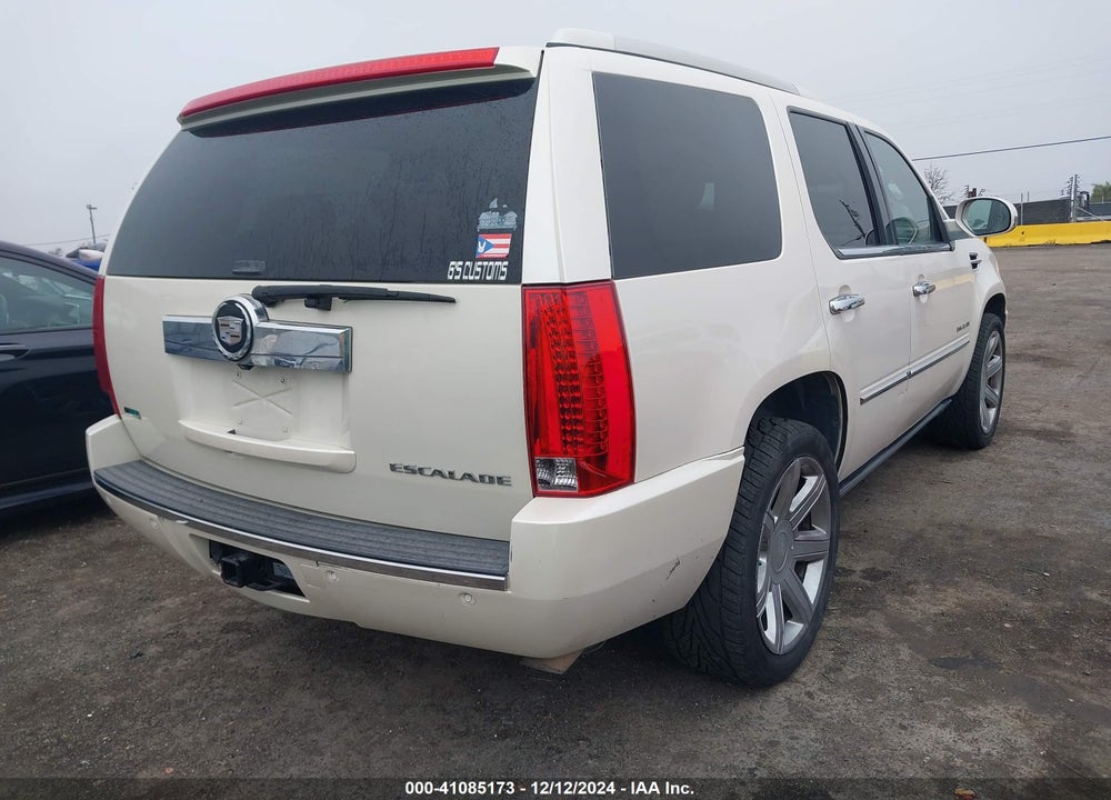 2011 CADILLAC ESCALADE PREMIUM VIN: 1GYS4CEFXBR160388