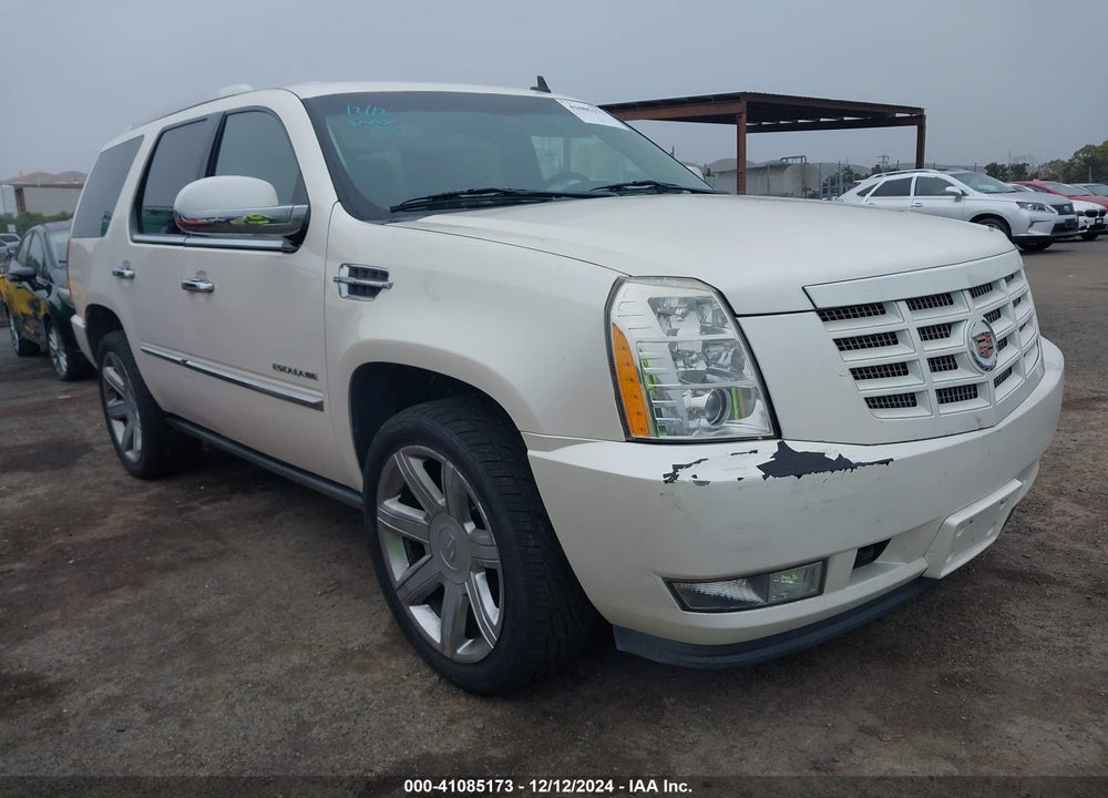2011 CADILLAC ESCALADE PREMIUM VIN: 1GYS4CEFXBR160388