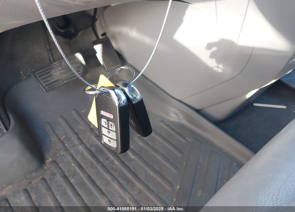 2016 HONDA ODYSSEY SE VIN: 5FNRL5H32GB040960