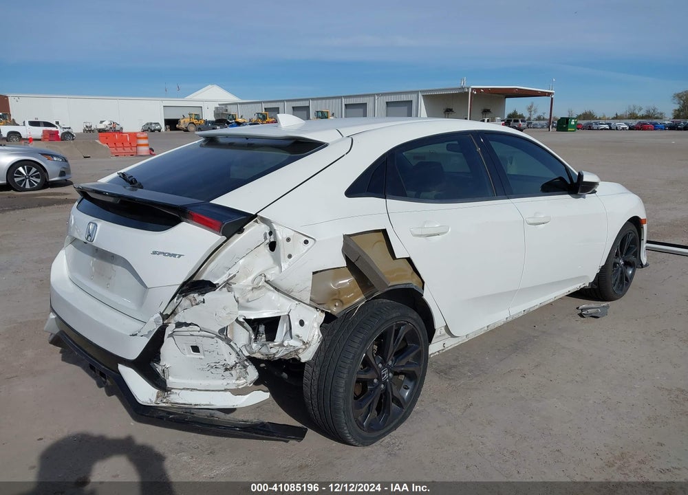 2018 HONDA CIVIC SPORT VIN: SHHFK7H42JU215918