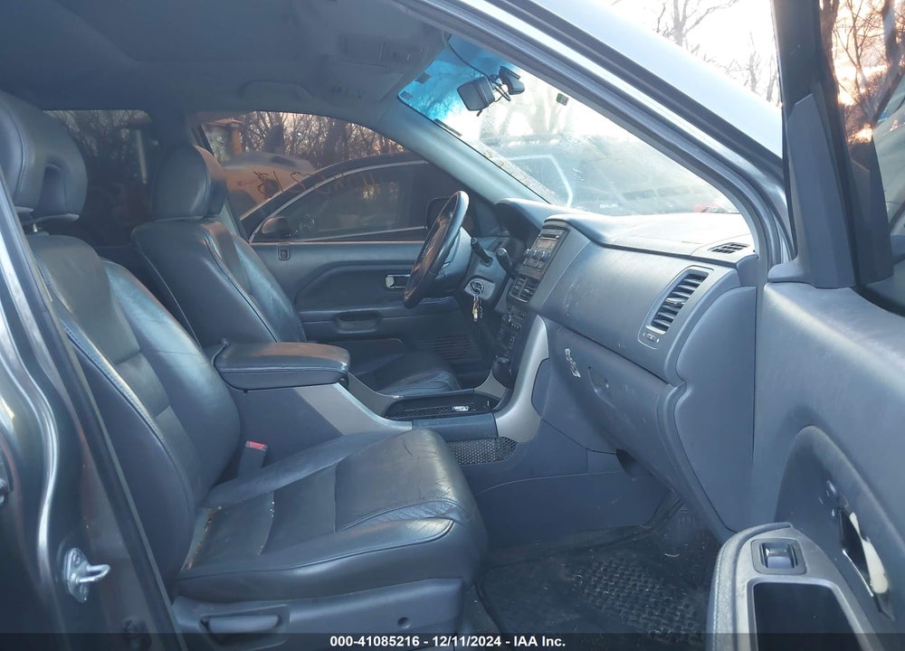 2007 HONDA PILOT EX-L VIN: 5FNYF28567B018754