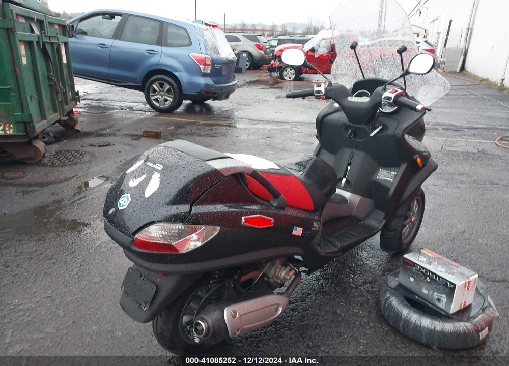 2009 PIAGGIO MP3 250 VIN: ZAPM479MX95003734