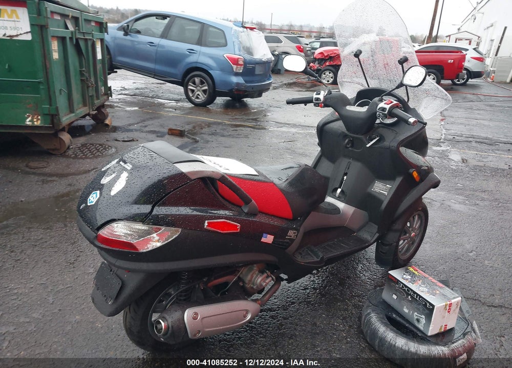 2009 PIAGGIO MP3 250 VIN: ZAPM479MX95003734