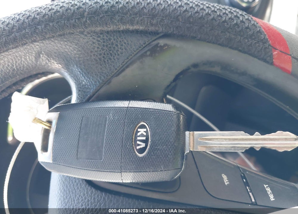 2016 KIA FORTE VIN: KNAFK4A65G5580354