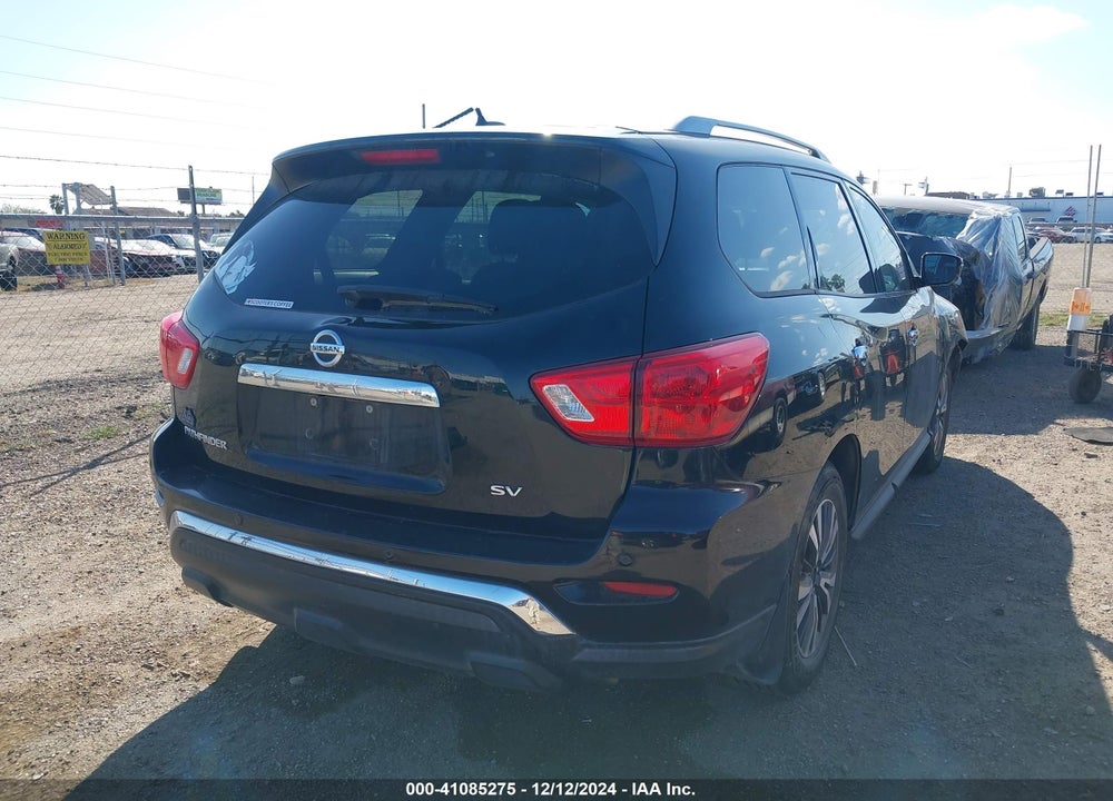2017 NISSAN PATHFINDER SV VIN: 5N1DR2MN8HC904192