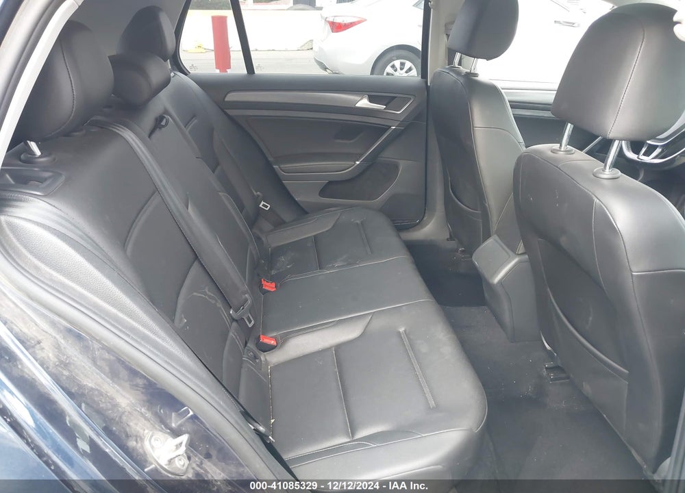 2018 VOLKSWAGEN GOLF VIN: 3VWG17AU5JM284033