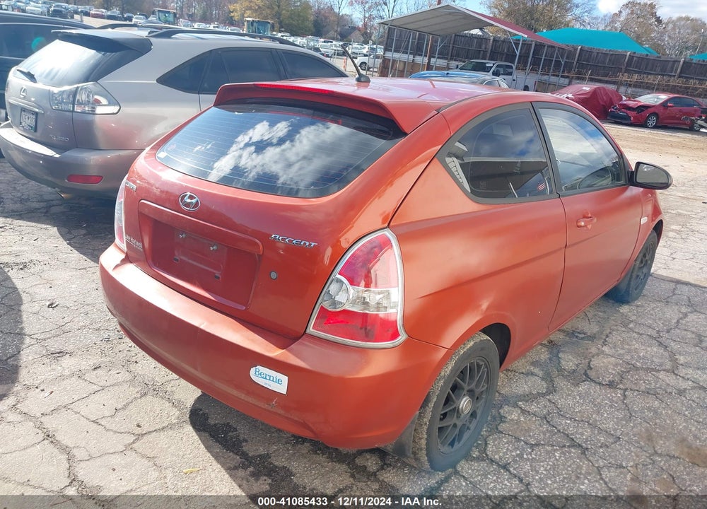 2008 HYUNDAI ACCENT GS VIN: KMHCM36C28U067235