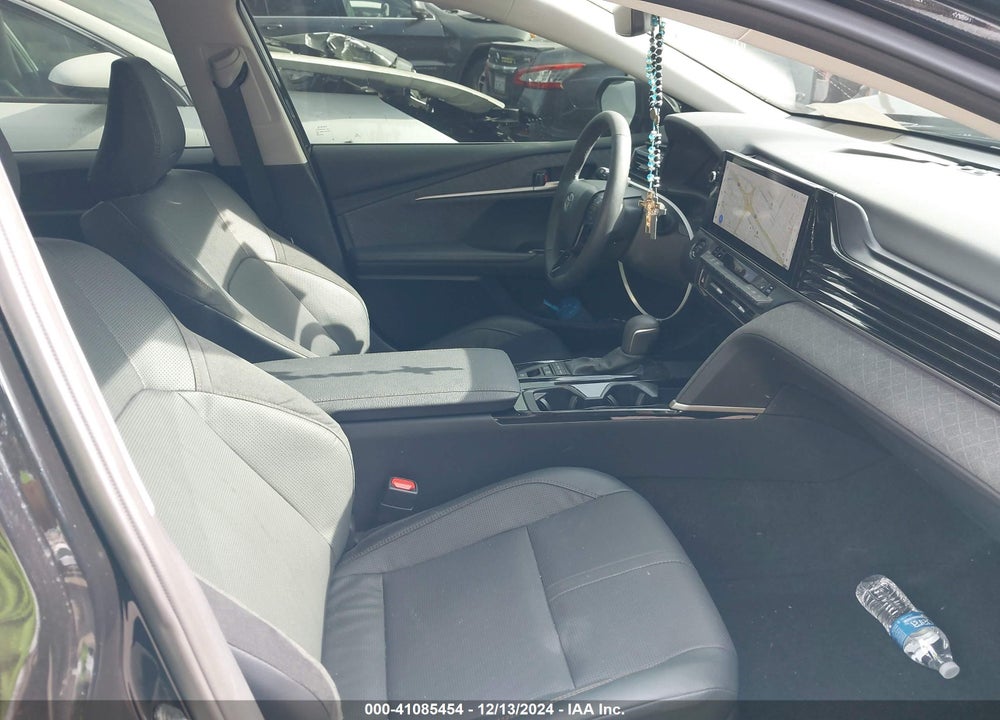 2025 TOYOTA CAMRY XLE VIN: 4T1DAACK1SU044842