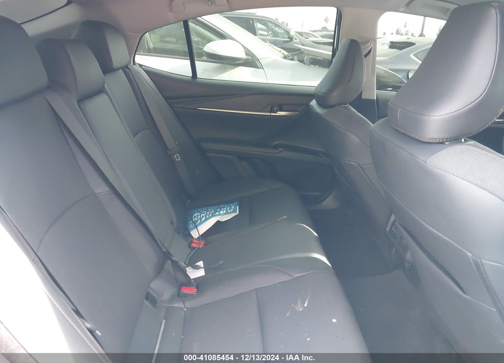 2025 TOYOTA CAMRY XLE VIN: 4T1DAACK1SU044842