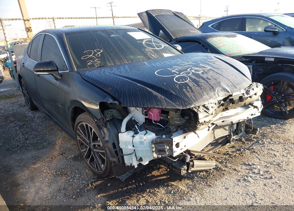 2025 TOYOTA CAMRY XLE VIN: 4T1DAACK1SU044842
