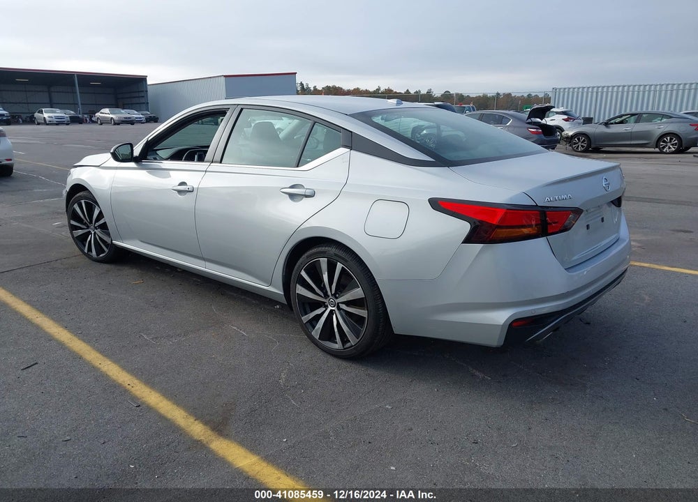 2022 NISSAN ALTIMA SR FWD VIN: 1N4BL4CV6NN403057
