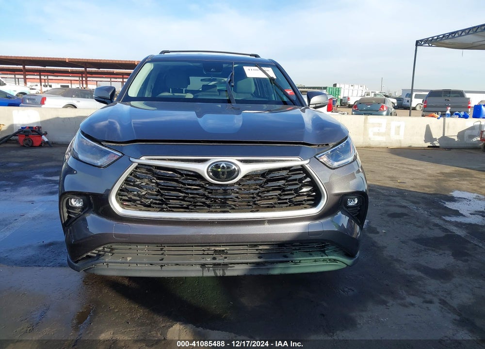 2021 TOYOTA HIGHLANDER LE VIN: 5TDBZRBH9MS535563