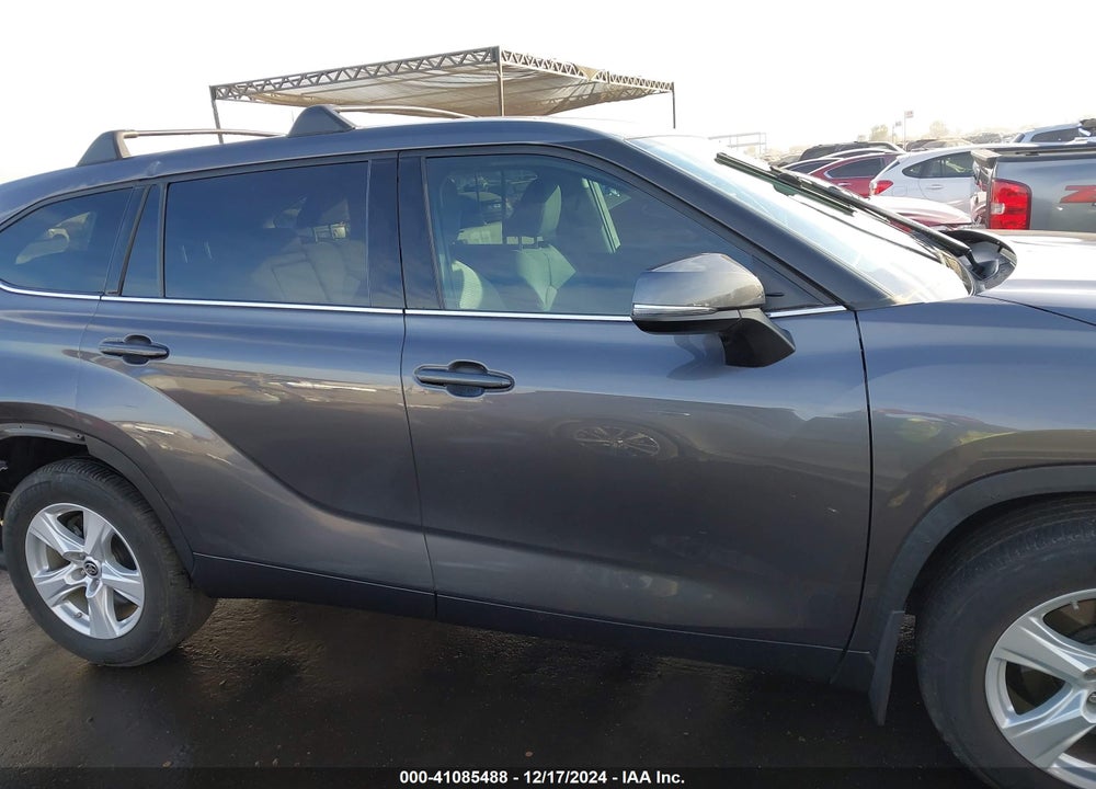 2021 TOYOTA HIGHLANDER LE VIN: 5TDBZRBH9MS535563