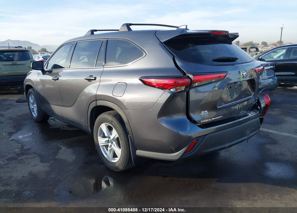 2021 TOYOTA HIGHLANDER LE VIN: 5TDBZRBH9MS535563