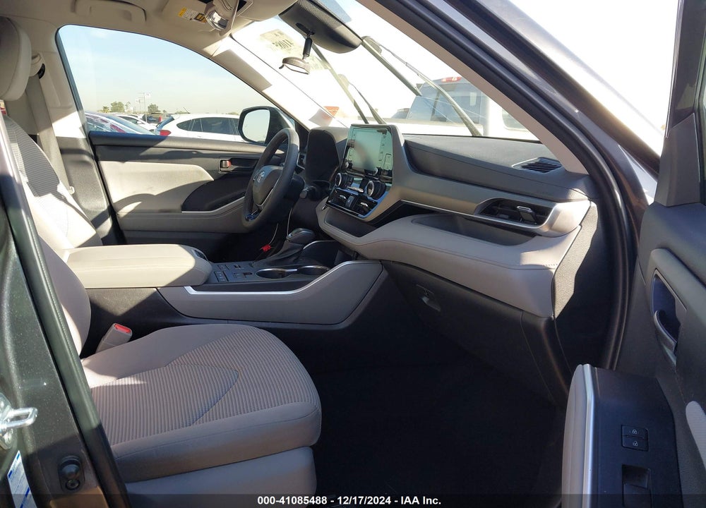 2021 TOYOTA HIGHLANDER LE VIN: 5TDBZRBH9MS535563