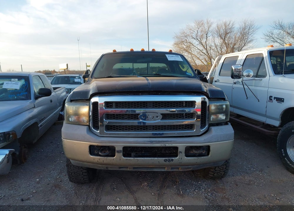 2005 FORD F-350 LARIAT/XL/XLT VIN: 1FTWW33P15EA72693