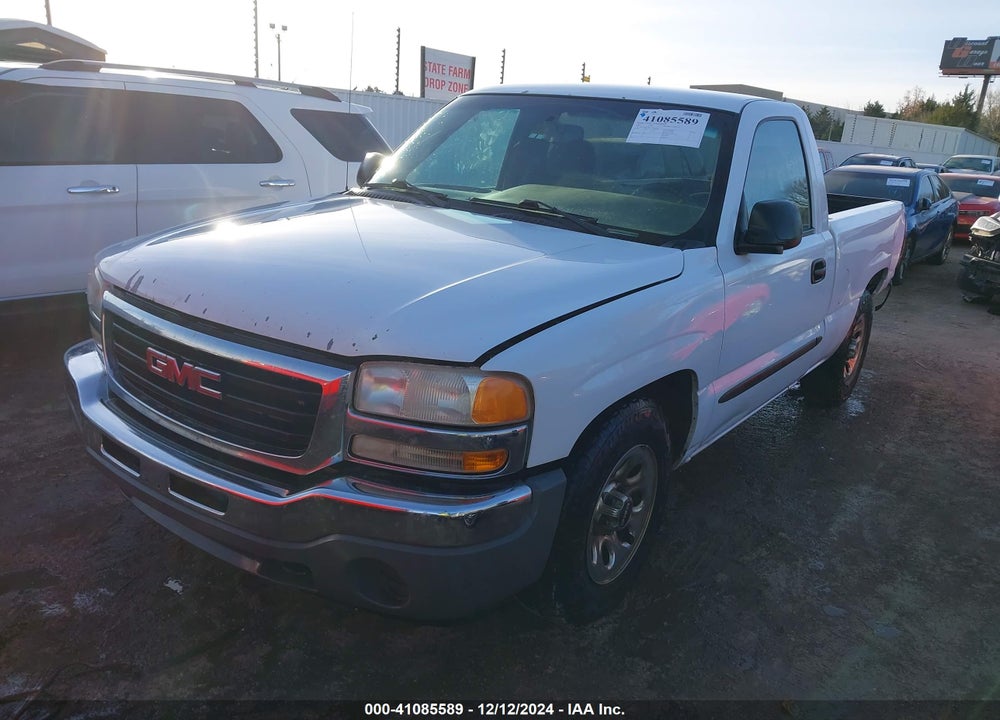 2007 GMC SIERRA 1500 CLASSIC SL VIN: 3GTEC14X27G171039