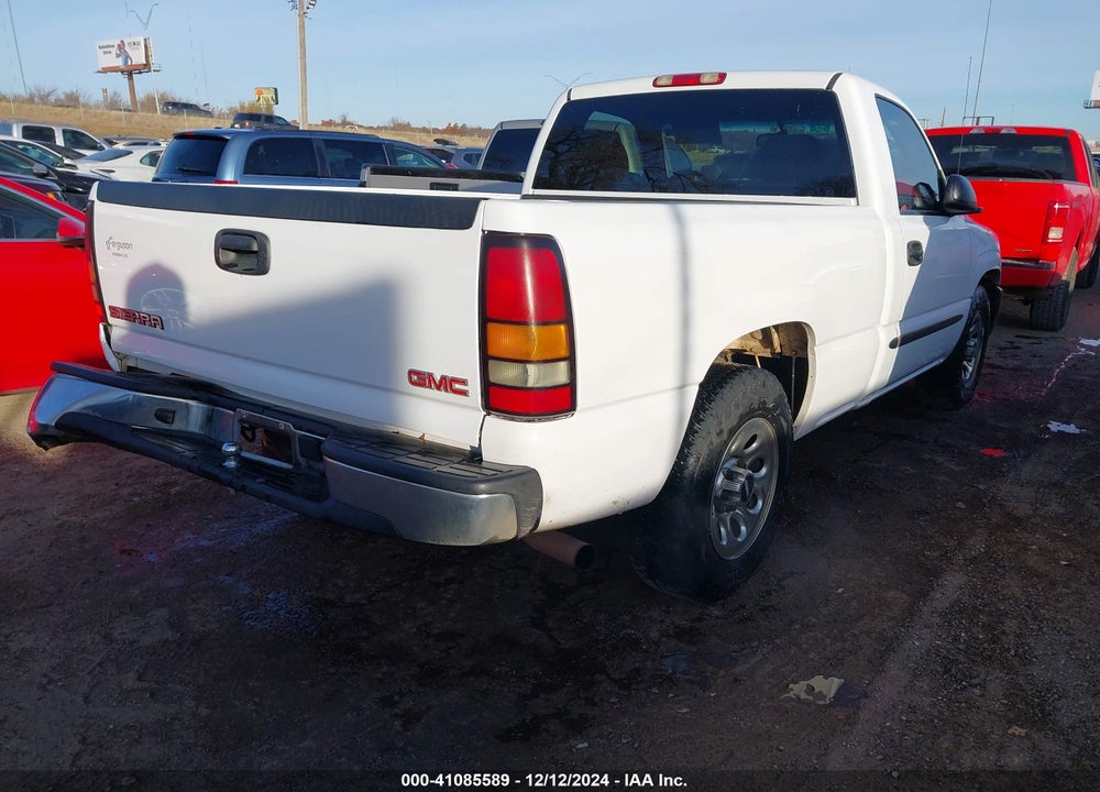 2007 GMC SIERRA 1500 CLASSIC SL VIN: 3GTEC14X27G171039