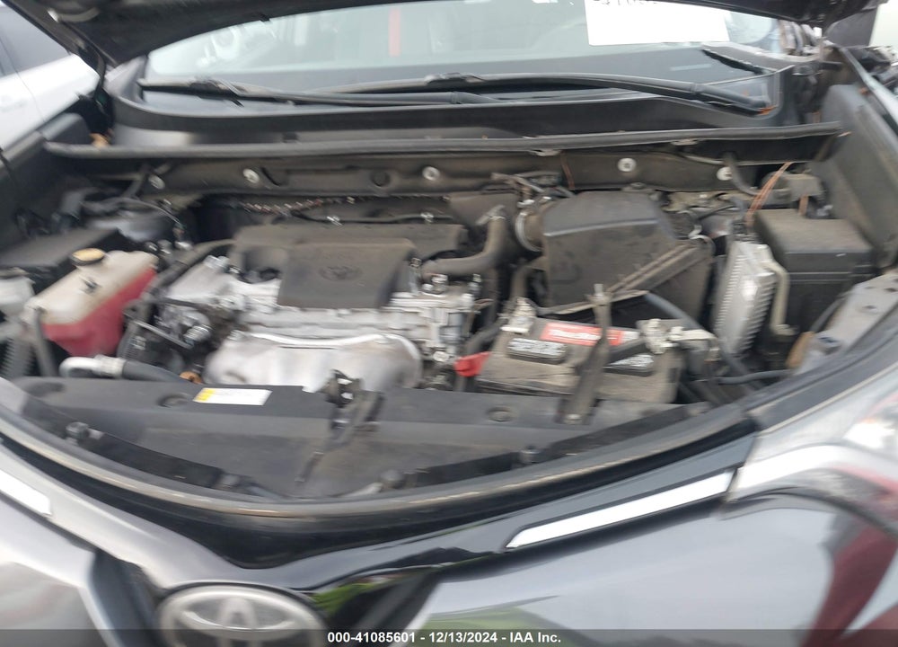 2017 TOYOTA RAV4 XLE VIN: 2T3WFREVXHW379937