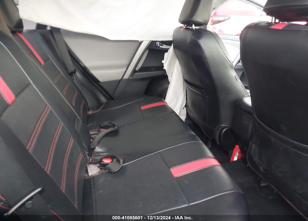2017 TOYOTA RAV4 XLE VIN: 2T3WFREVXHW379937