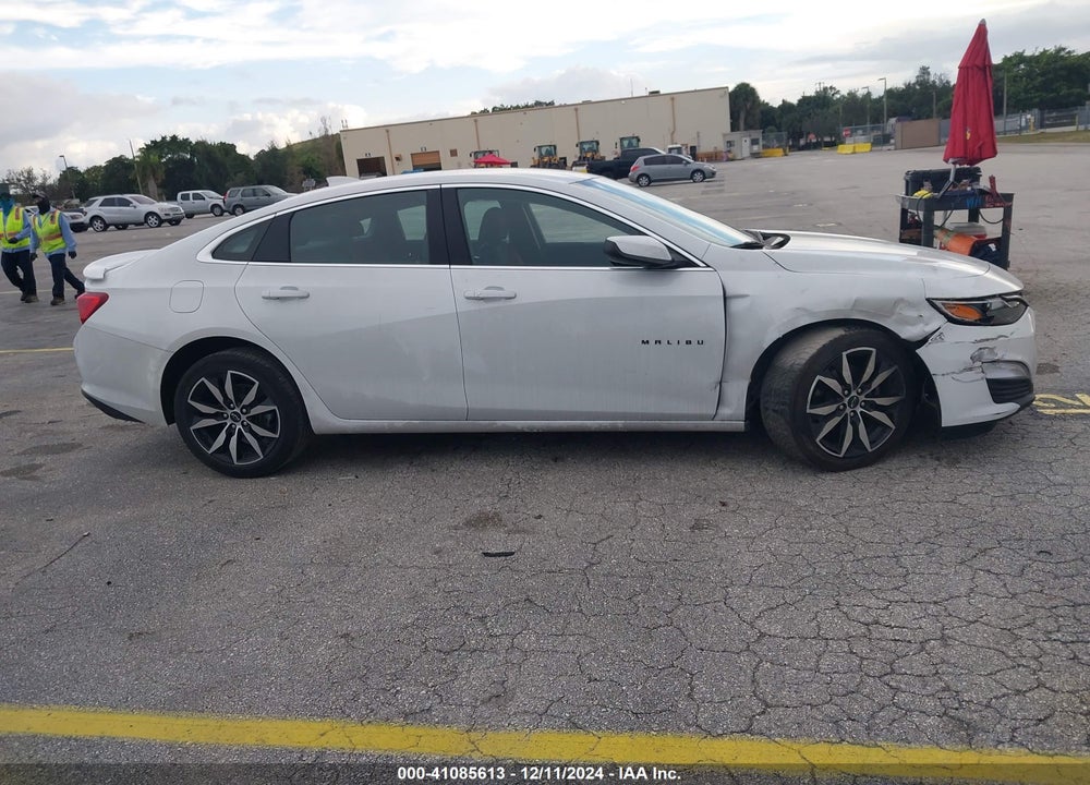 2022 CHEVROLET MALIBU FWD RS VIN: 1G1ZG5STXNF114639