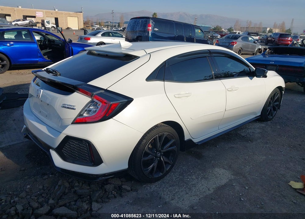 2017 HONDA CIVIC VIN: SHHFK7H9XHU427326