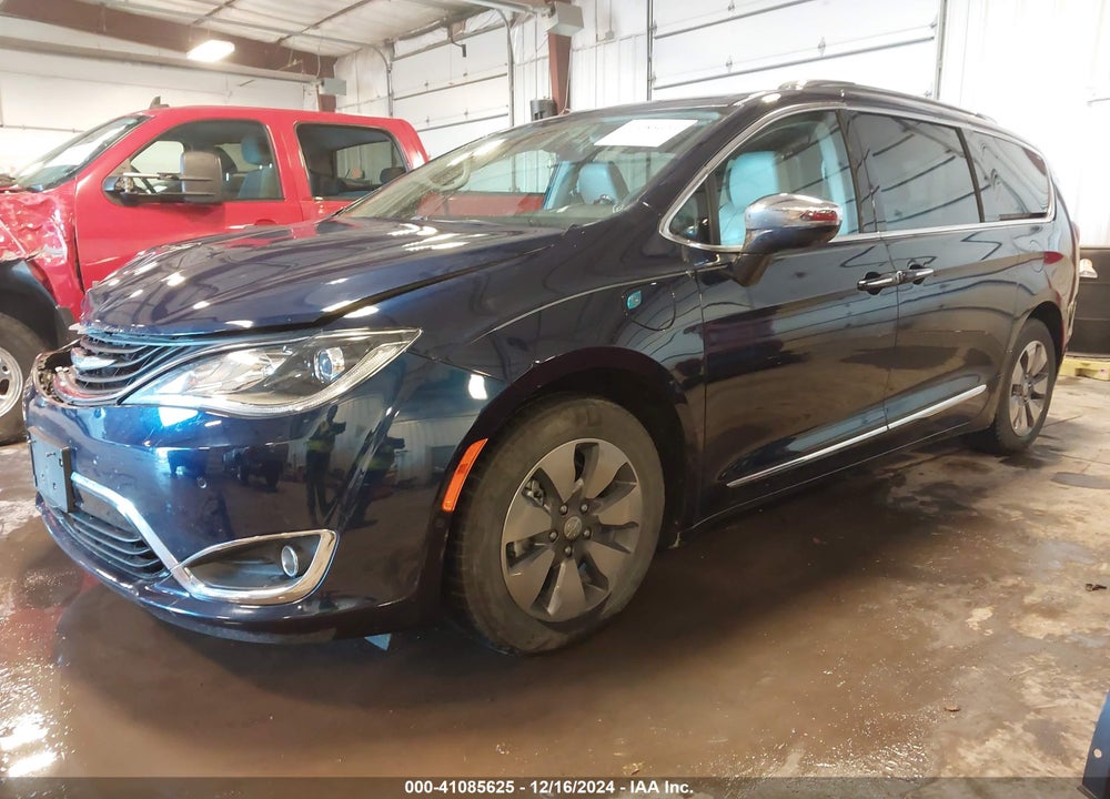 2018 CHRYSLER PACIFICA HYBRID LIMITED VIN: 2C4RC1N78JR111932