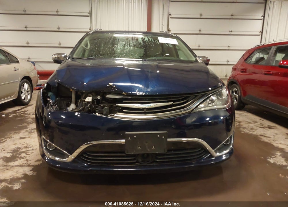2018 CHRYSLER PACIFICA HYBRID LIMITED VIN: 2C4RC1N78JR111932