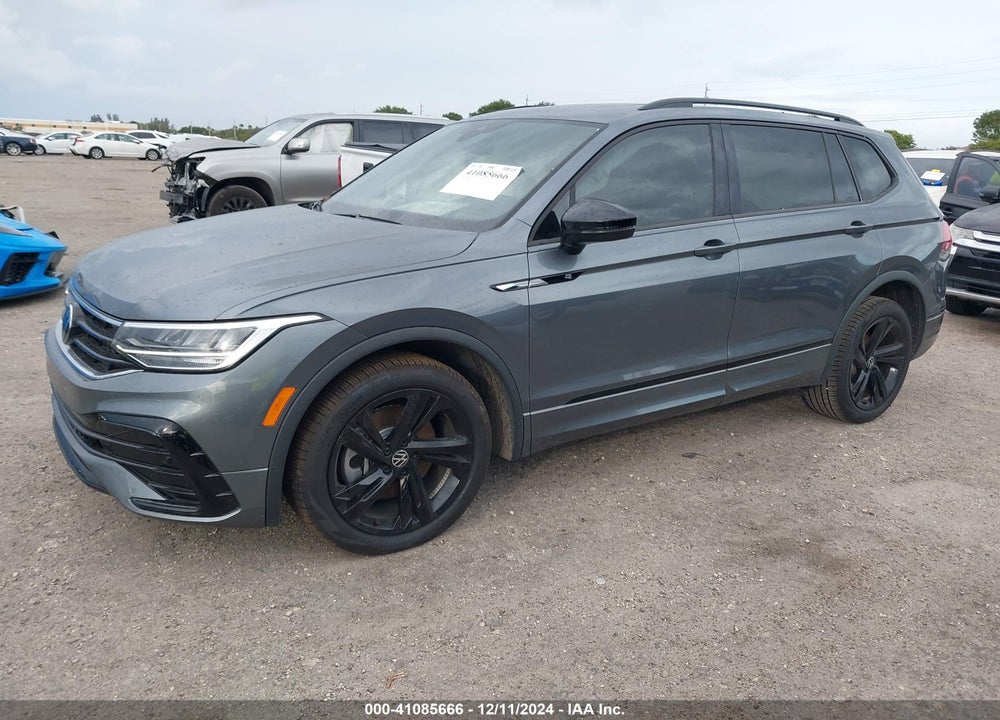 2024 VOLKSWAGEN TIGUAN 2.0T SE R-LINE BLACK VIN: 3VVCB7AXXRM046846
