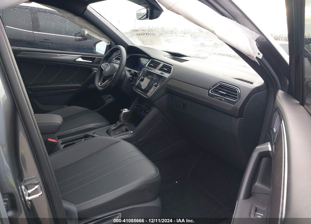 2024 VOLKSWAGEN TIGUAN 2.0T SE R-LINE BLACK VIN: 3VVCB7AXXRM046846