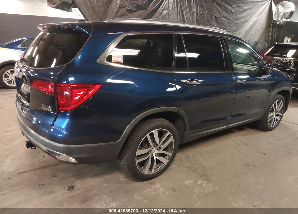 2017 HONDA PILOT ELITE VIN: 5FNYF6H04HB095605