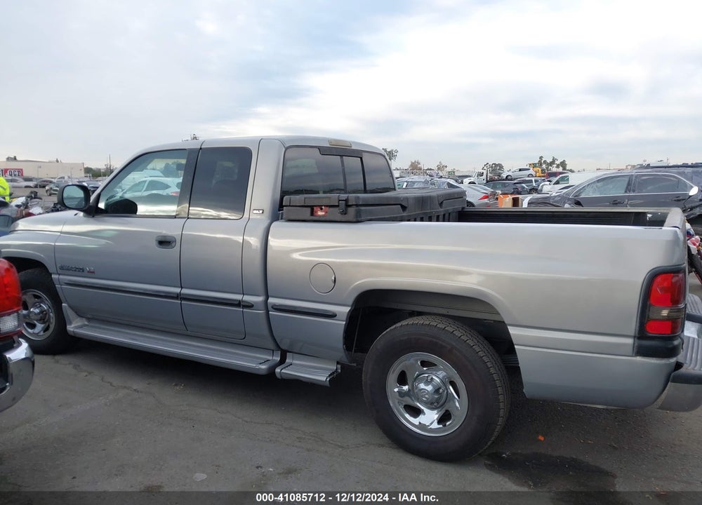 1998 DODGE RAM 1500 ST VIN: 1B7HC13Y9WJ194239
