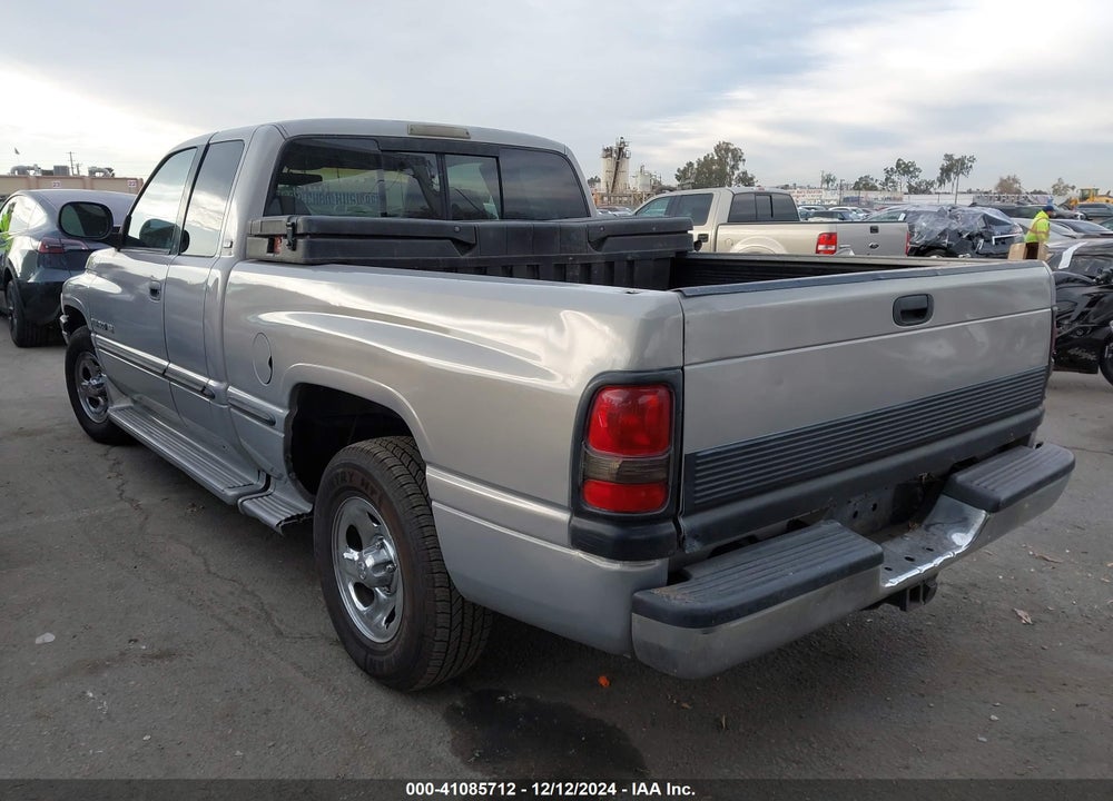 1998 DODGE RAM 1500 ST VIN: 1B7HC13Y9WJ194239