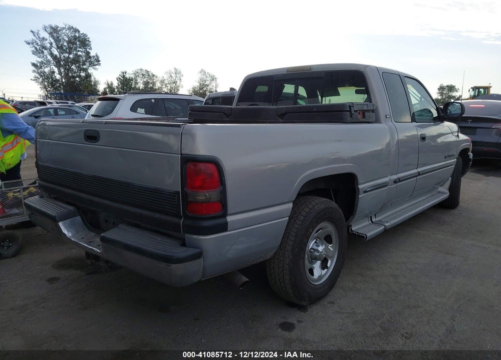 1998 DODGE RAM 1500 ST VIN: 1B7HC13Y9WJ194239