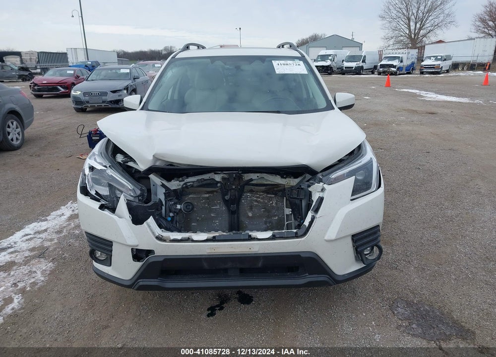 2024 SUBARU FORESTER PREMIUM VIN: JF2SKADC1RH428768